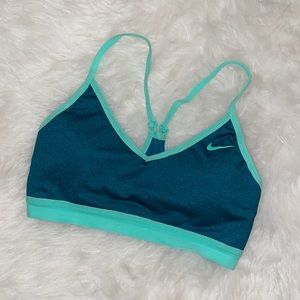 Nike Teal/Seafoam Sports Bra Size Medium